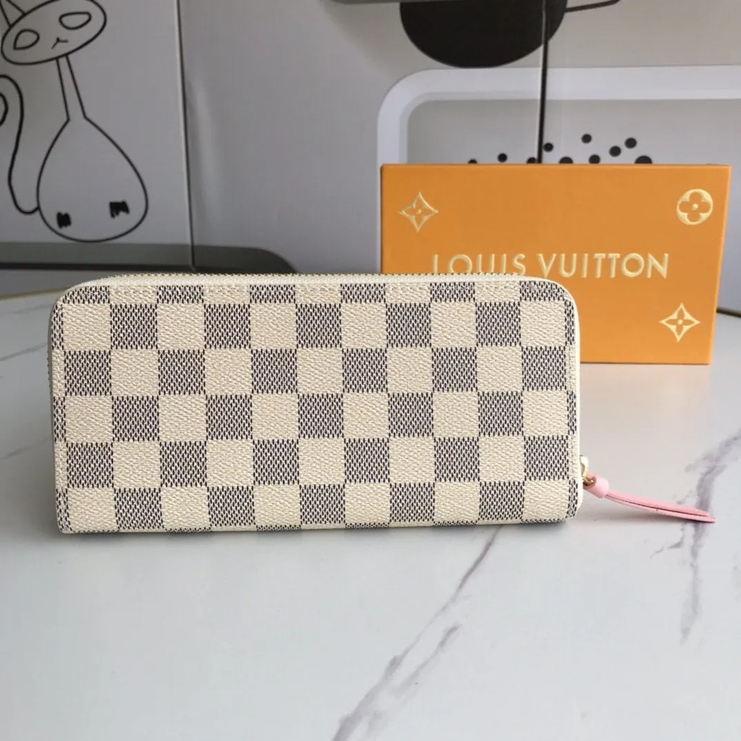 CE - New Wallets LUV 019