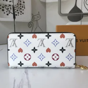 CE - New Wallets LUV 025