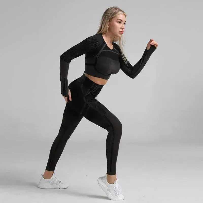 Sports gym clothes tight